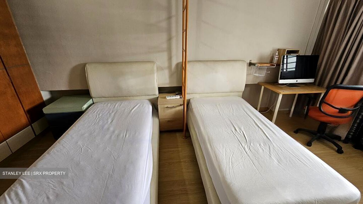 Blk 831 Jurong West Street 81 (Jurong West), HDB Executive #514387511